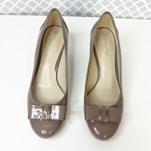 EUC Naturalizer Faux Patent Leather Kitten Heel Bow Pumps